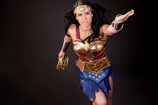Illustration for article titled Wonder Woman Costume Designs We'd Love To See On The Big Screen